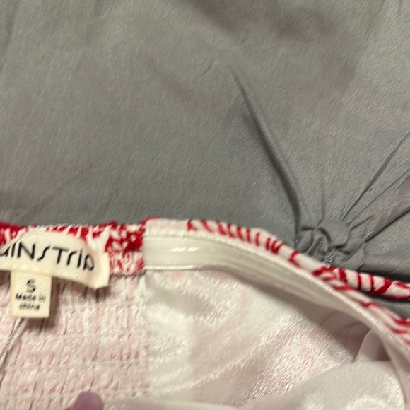 Floral Red and White Dress - Picture 4 of 6